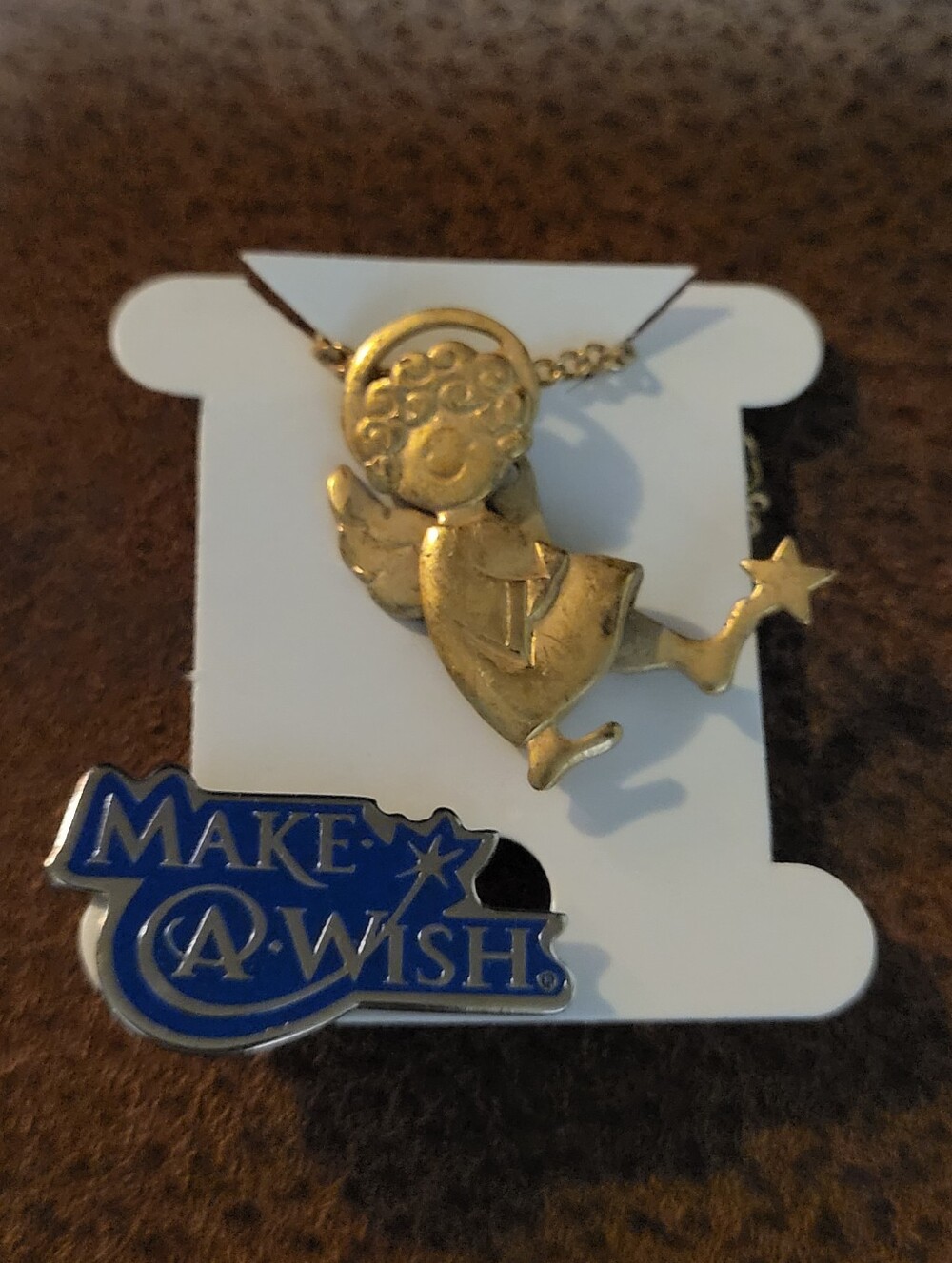 Vintage 1978 Avon Playful Angel Mechanical Necklace & Make-A-Wish Pin Set